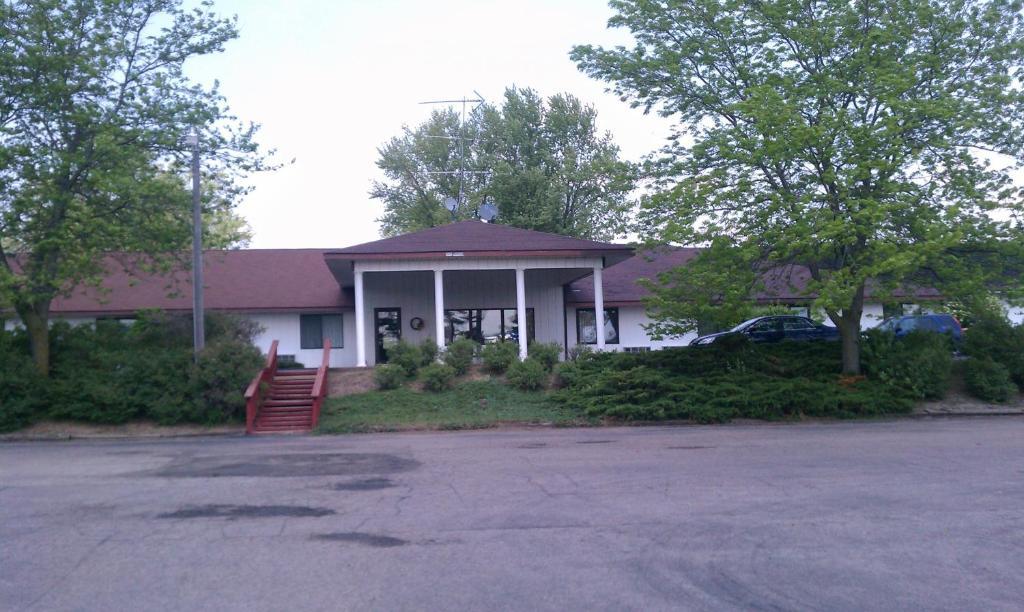 Old Towne Motel Westby Exteriör bild