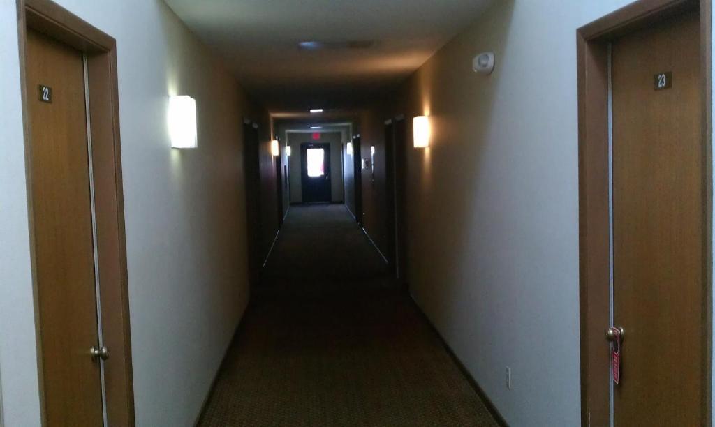 Old Towne Motel Westby Exteriör bild